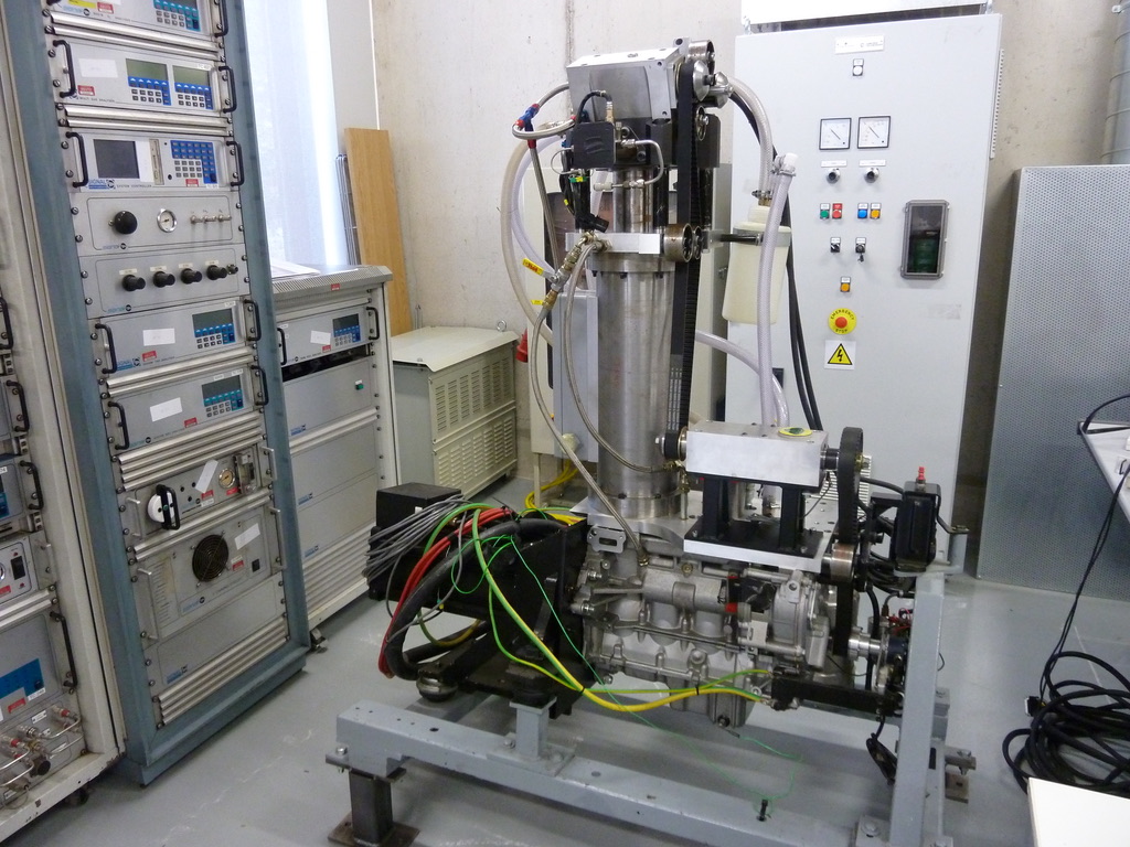 Thermal management and control of permanent magnet synchronous&nbsp;motors